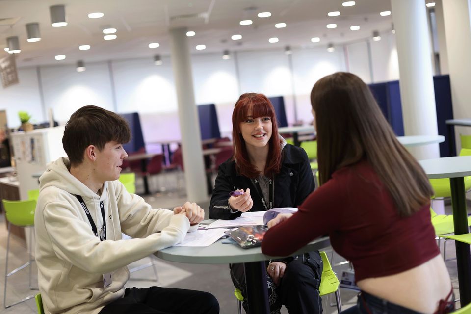 image of students in Bistro