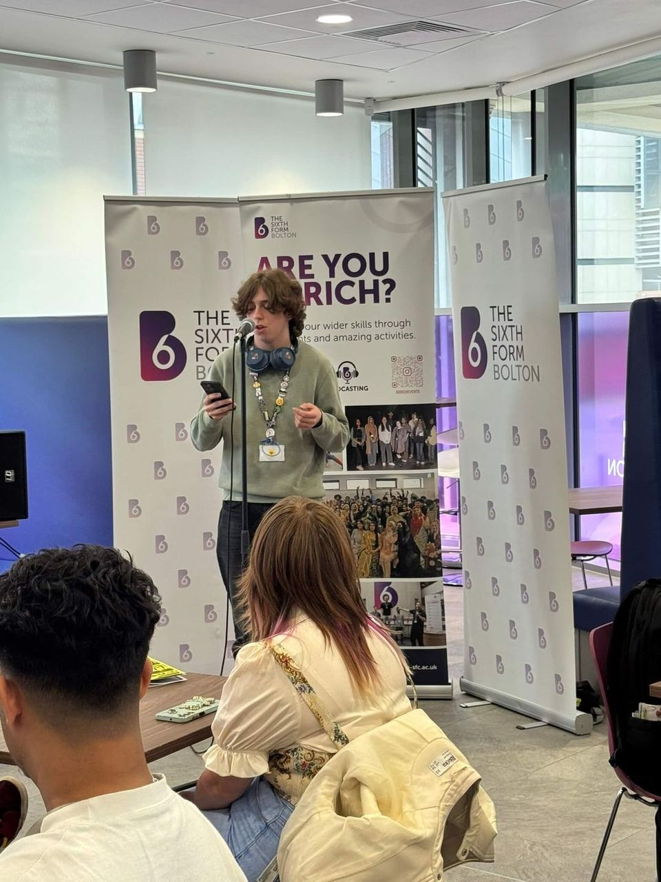 Image of poetry slam