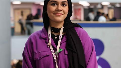 Sixth Form Bolton Student Secures Higher Apprenticeship Offer With Deloitte
